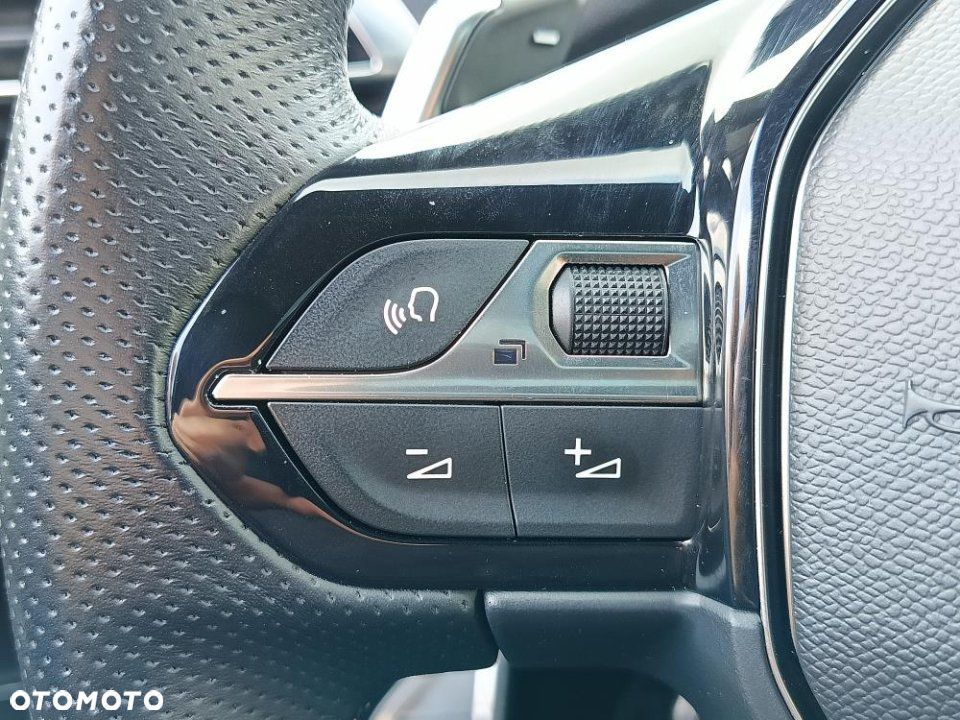 Peugeot 3008 - 11