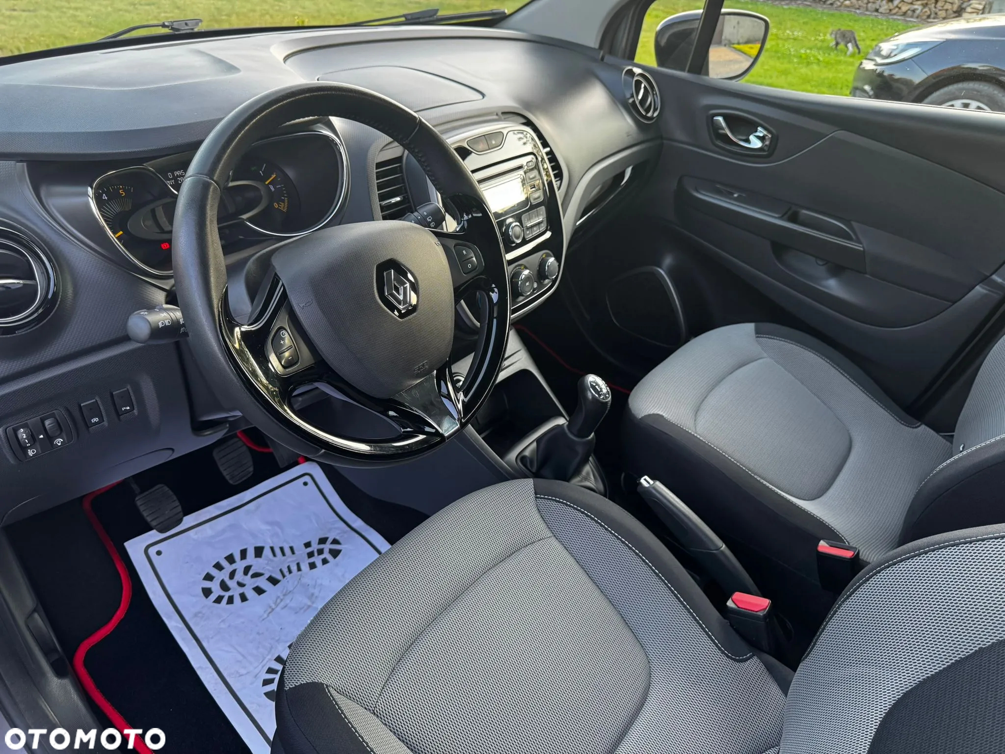 Renault Captur - 6
