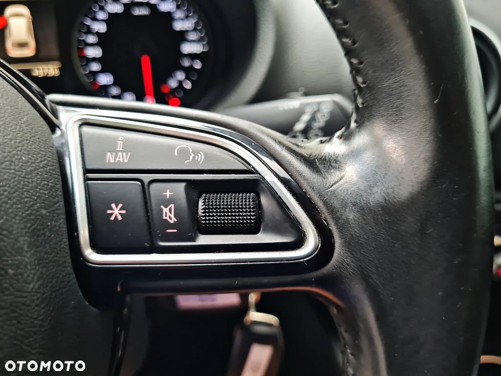 Audi A3 ver-2-0-tdi-clean-diesel-quattro-attraction - 31