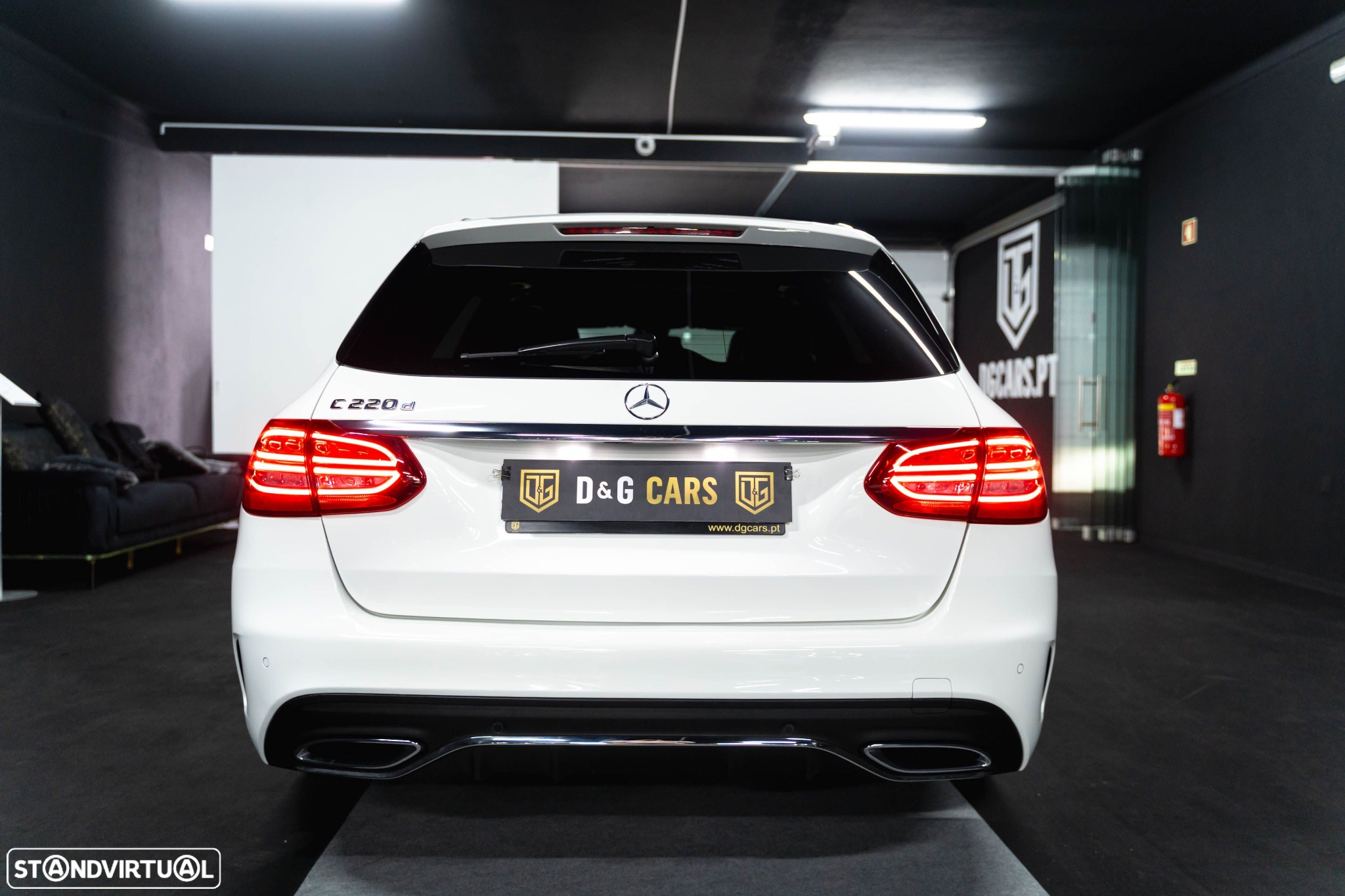 Mercedes-Benz C 220 d Station 9G-TRONIC AMG Line - 24