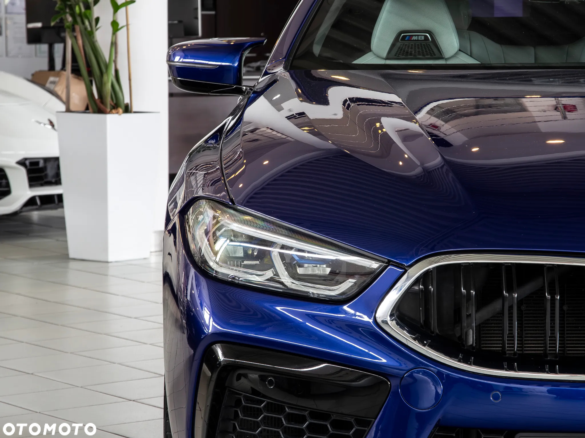 BMW M8 Standard - 5