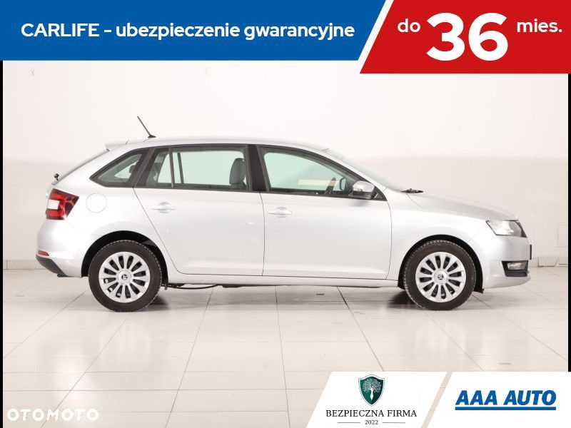 Skoda RAPID - 7