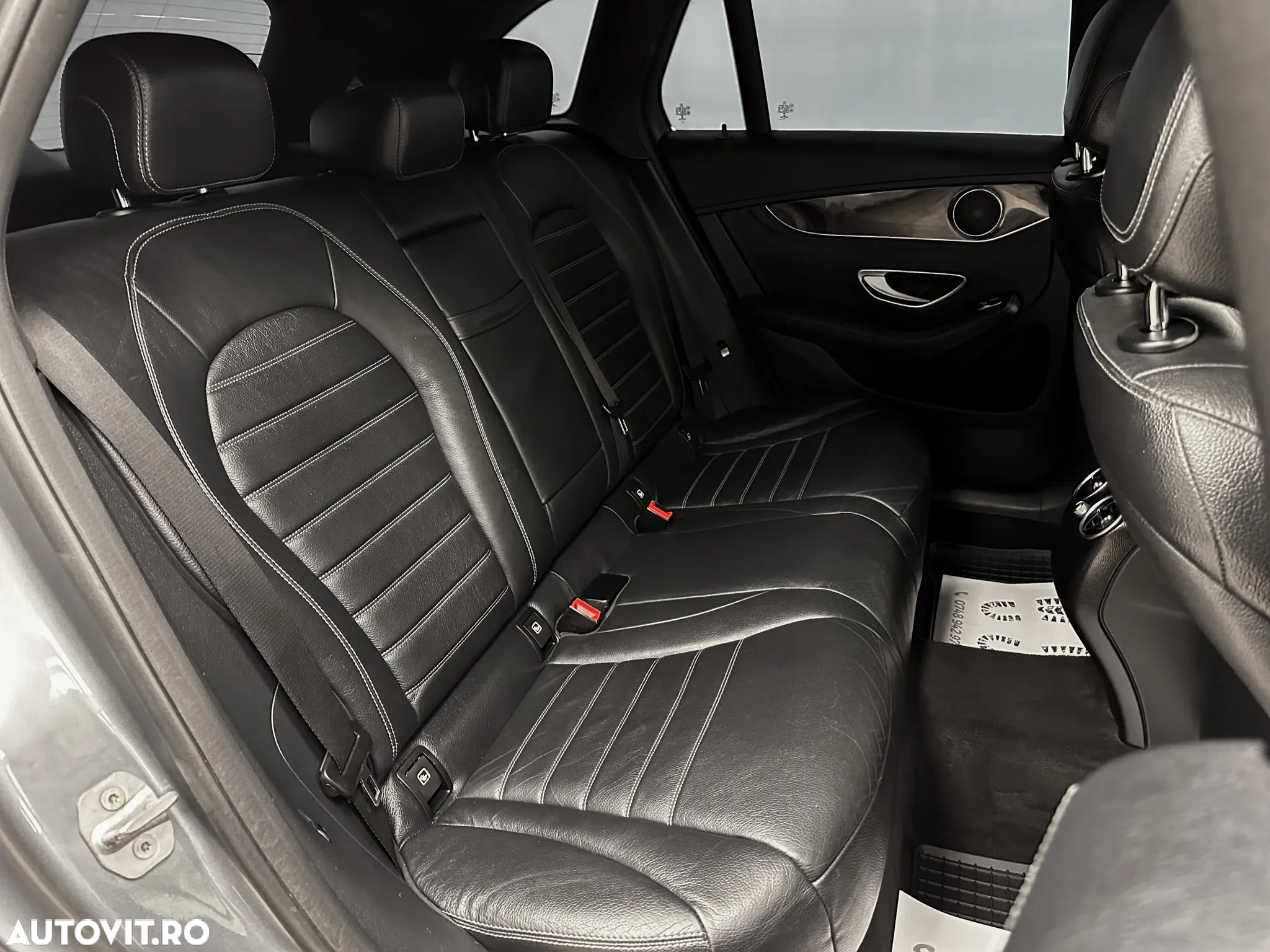 Mercedes-Benz GLC 220 d 4Matic 9G-TRONIC Exclusive - 17
