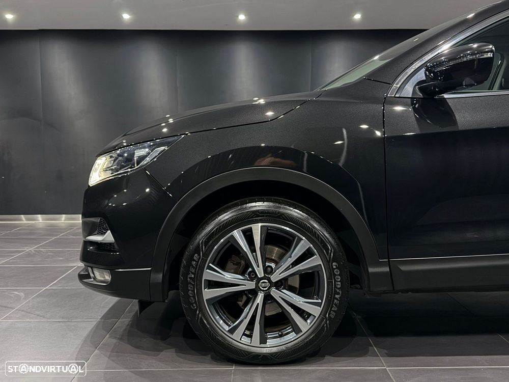 Nissan Qashqai 1.5 dCi N-Connecta DCT - 4