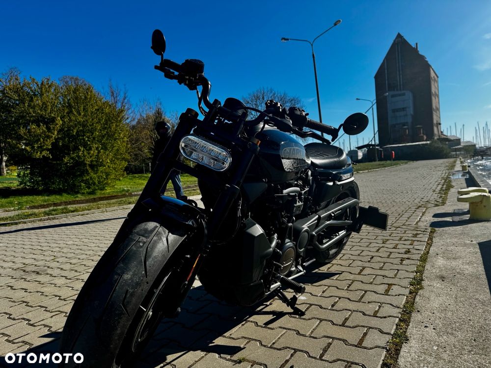 Harley-Davidson Sportster - 3