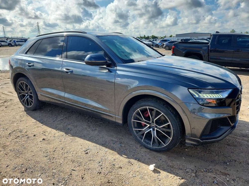 Audi Q8 - 4