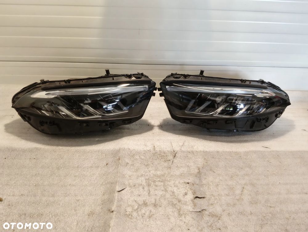 Mercedes-Benz A KLASA W177 LIFT PERFORMANCE KOMPLET LAMP PRZÓD A1779064306 - 1
