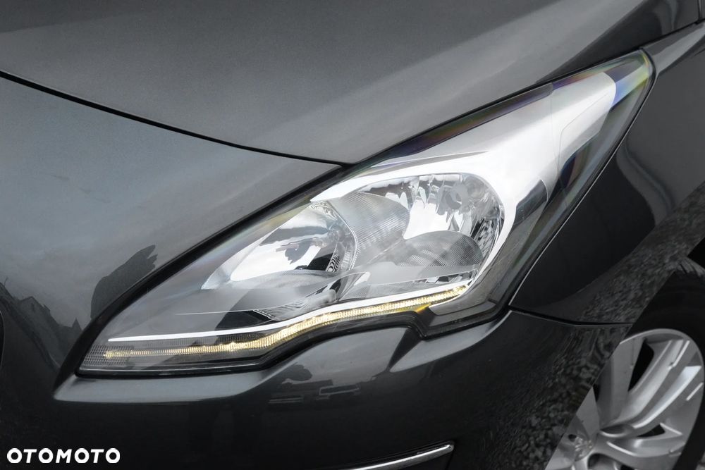 Peugeot 3008 1.6 BlueHDi Active S&S EAT6 - 12