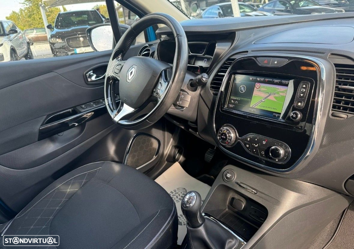 Renault Captur 1.5 dCi Exclusive - 11