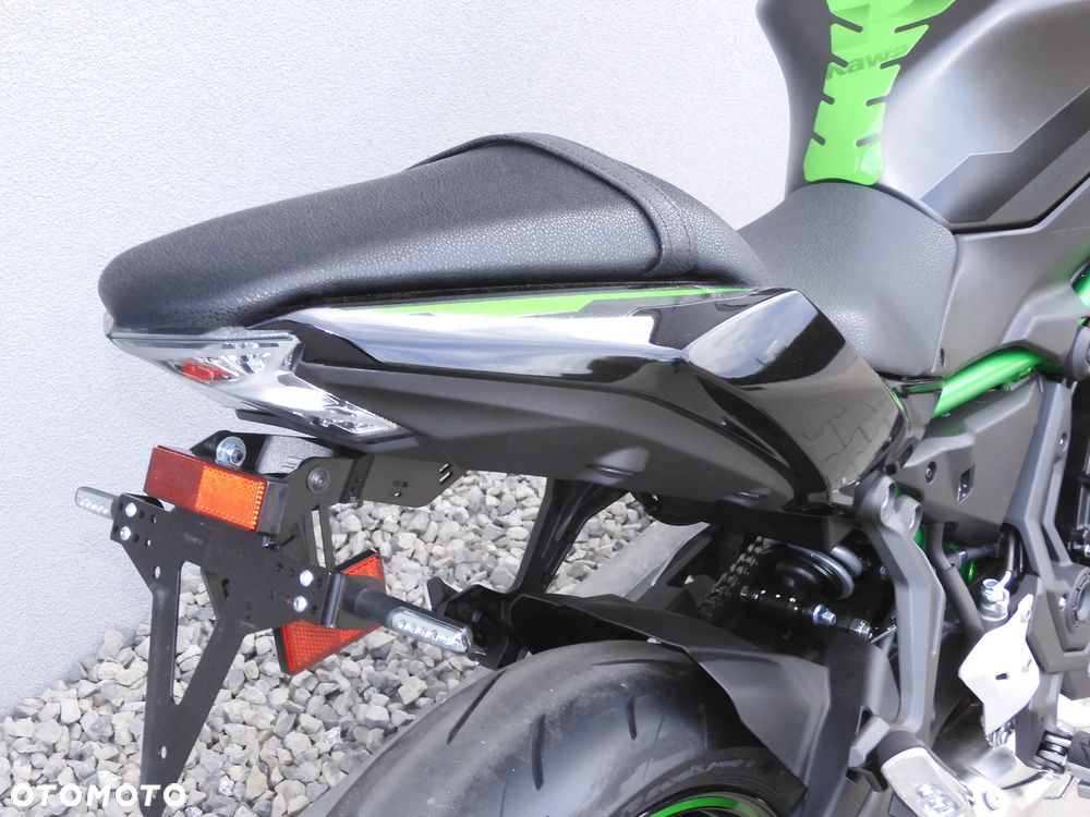 Kawasaki Z 650 - 11