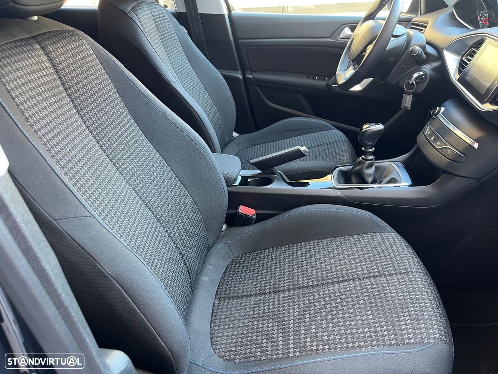 Peugeot 308 SW 1.5 BlueHDi Style - 15