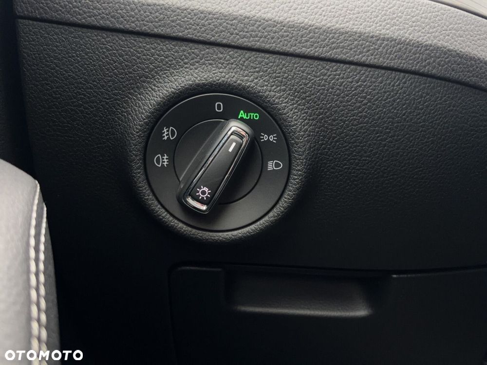 Skoda Superb 2.0 TSI Style DSG - 29