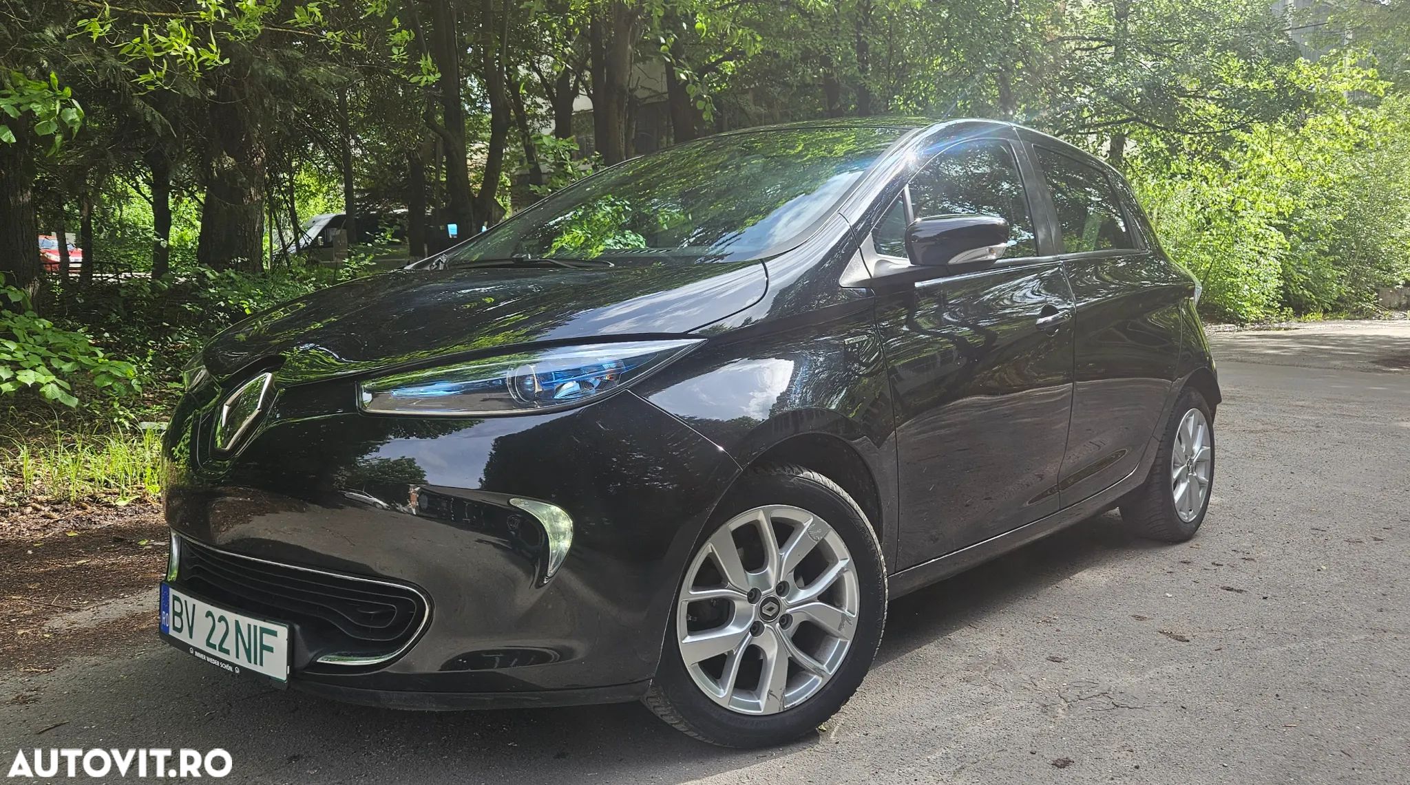 Renault ZOE - 1