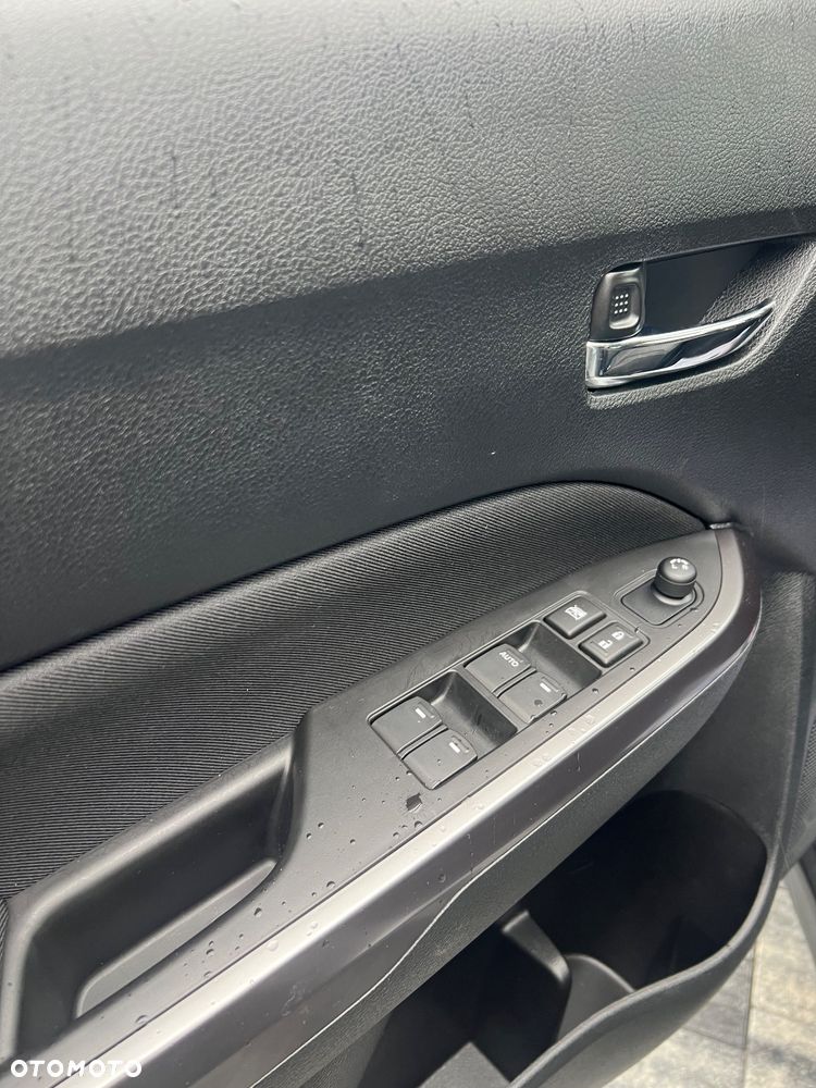 Suzuki Vitara 1.5 Dualjet Hybrid Allgrip AGS Comfort - 11