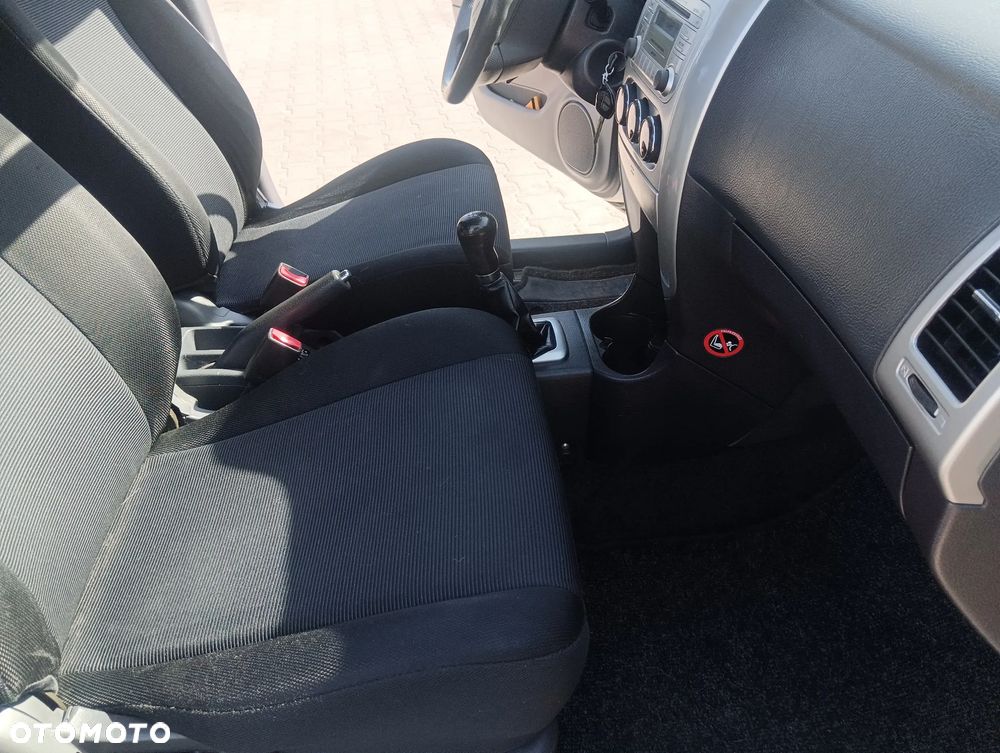 Suzuki Liana 1.6 - 8