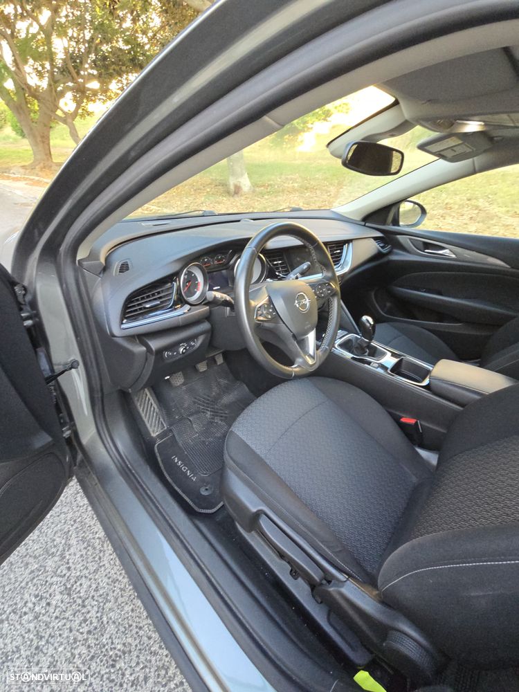 Opel Insignia 1.6 CDTI executive S/S - 15