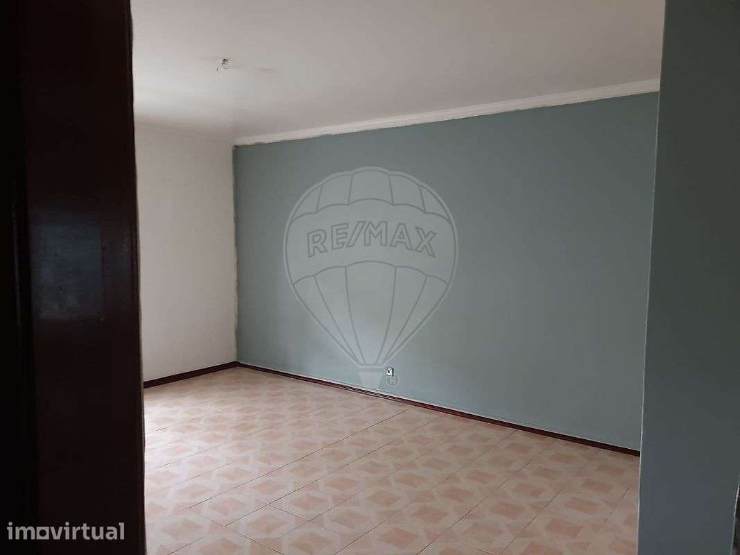 Apartamento T2 para arrendamento - Grande imagem: 2/23