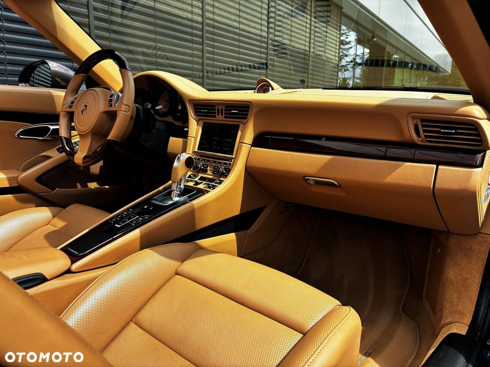 Porsche 911 - 40