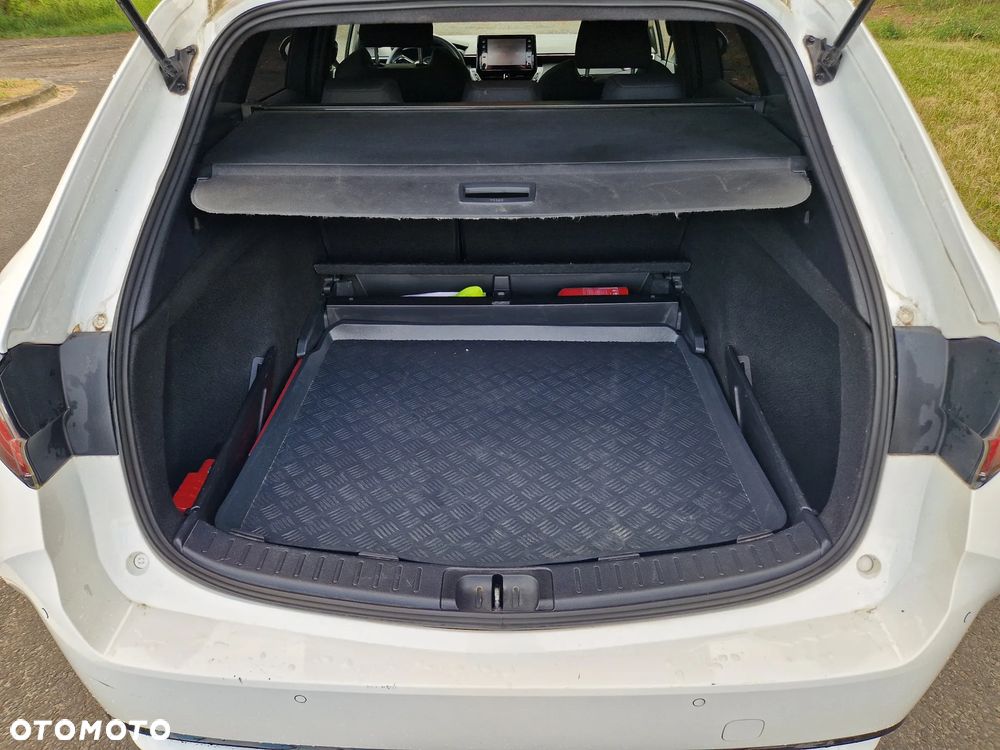 Toyota Corolla - 13