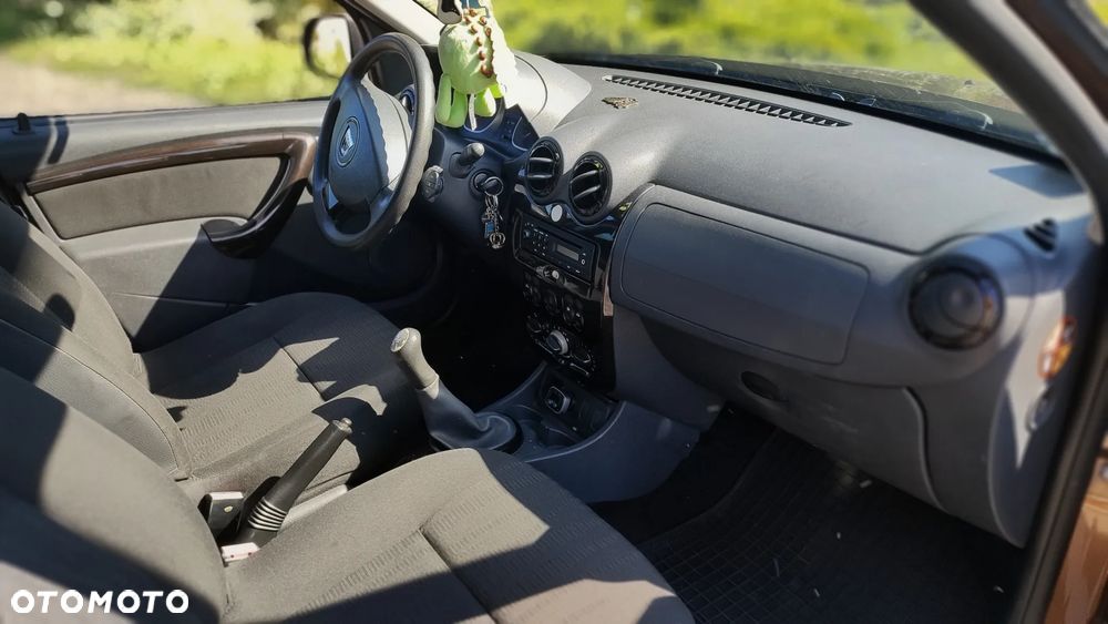 Dacia Duster dCi 90 FAP 4x2 Ambiance - 10