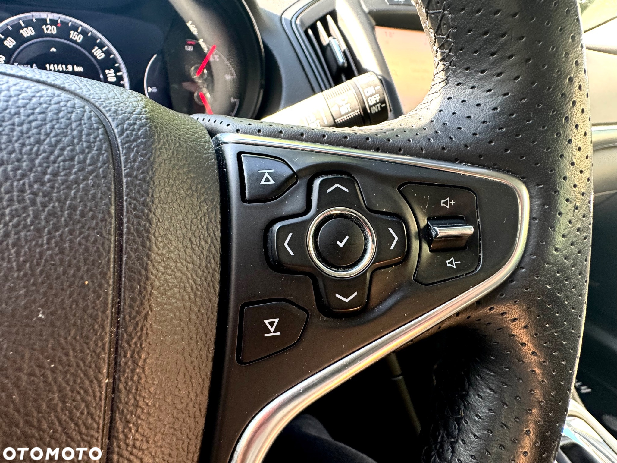 Opel Insignia - 29