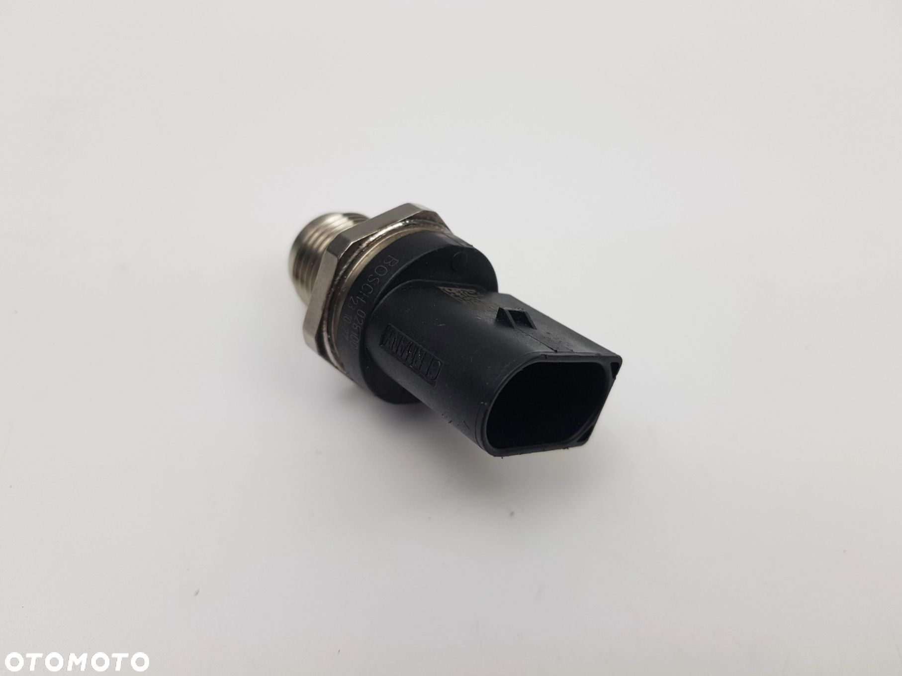 NOWY ORYGINALNY Czujnik ciśnienia paliwa Mercedes w203 w211 A0071530228 - 4