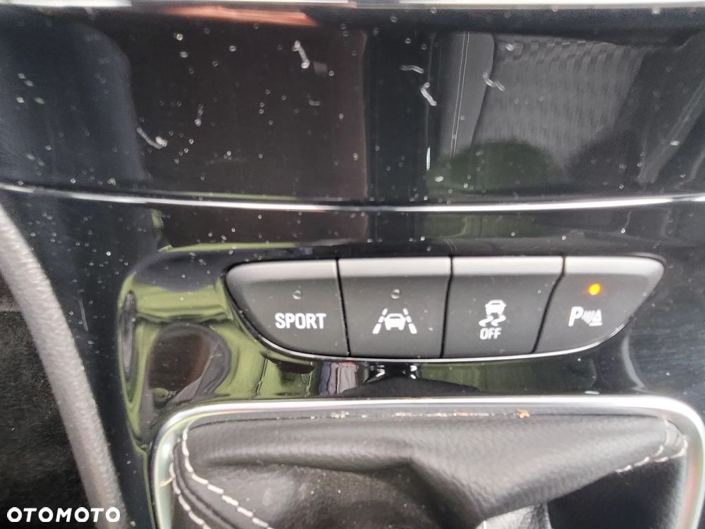 Opel Astra 1.4 Turbo Start/Stop 120 Jahre - 35