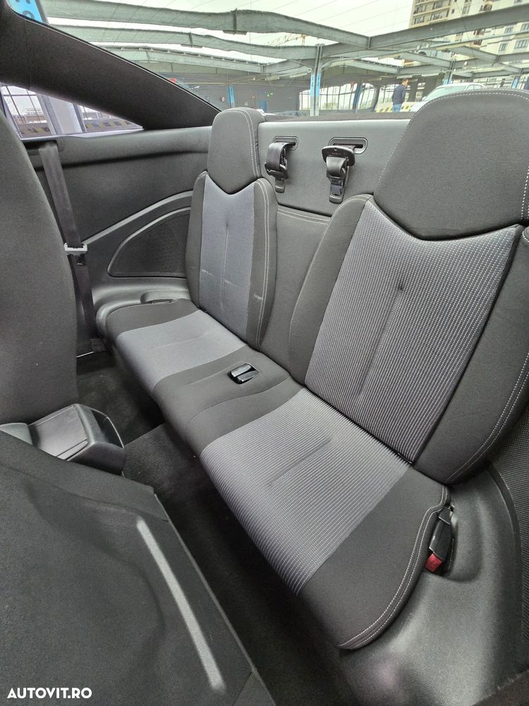 Peugeot RCZ 2.0 HDI FAP 165 - 33