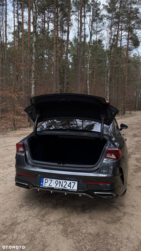 Kia K5 - 22