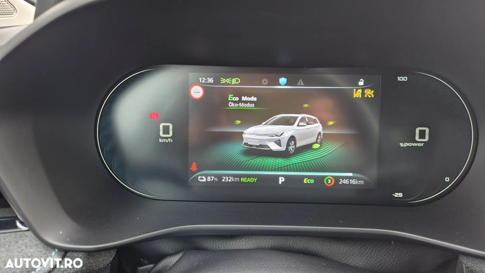 MG MG5 5 Standard Luxury - 28