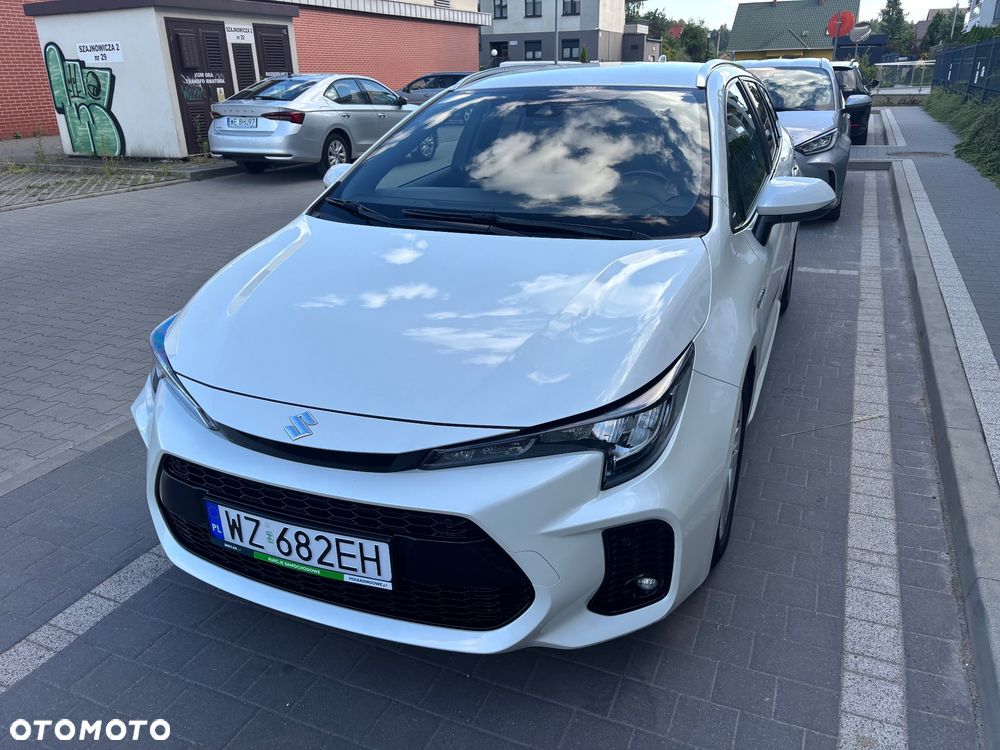 Suzuki Swace 1.8 Hybrid Premium Plus CVT - 23