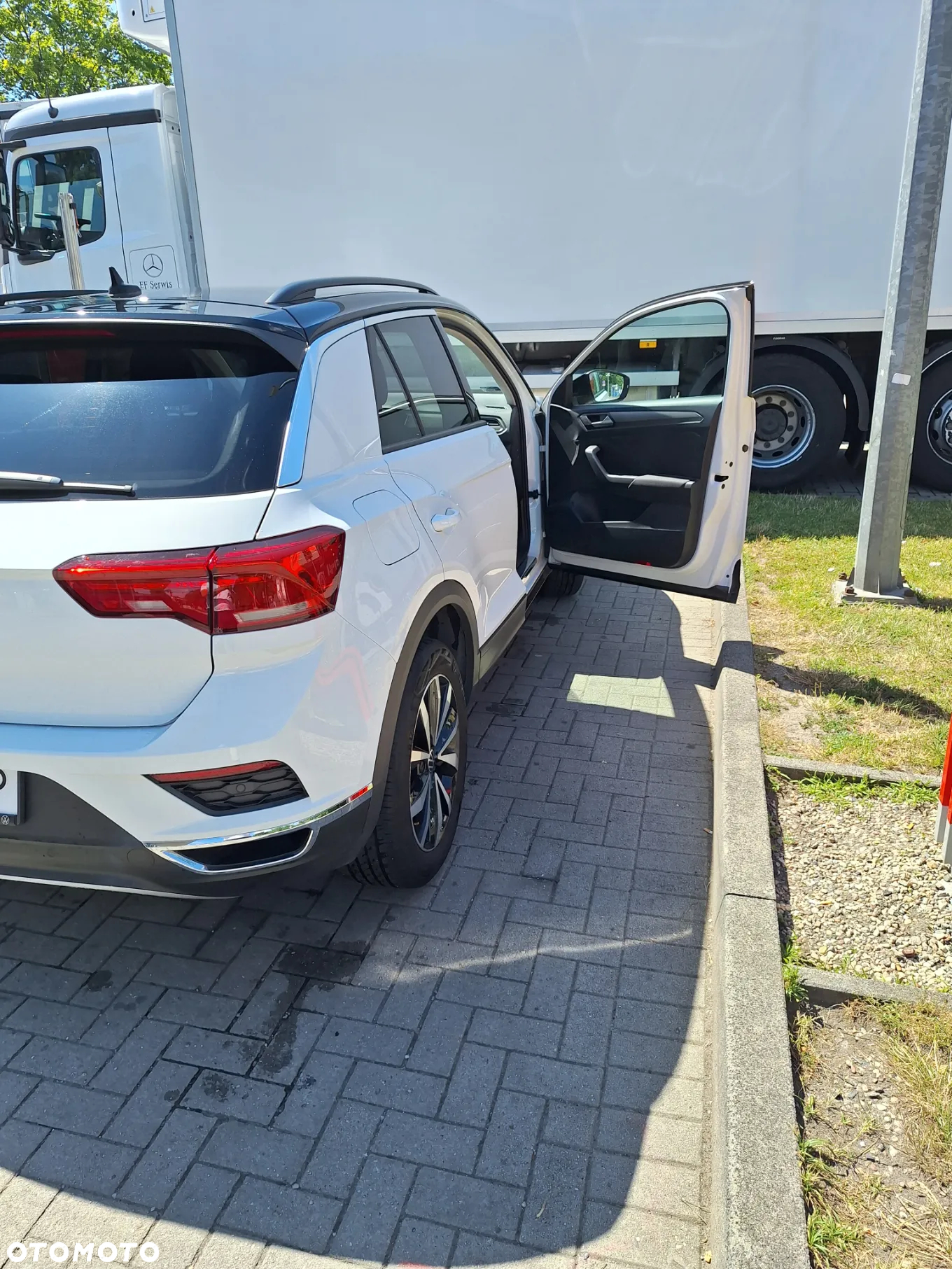 Volkswagen T-Roc 1.5 TSI ACT Advance - 8