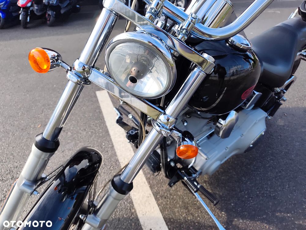 Harley-Davidson Softail Standard - 24