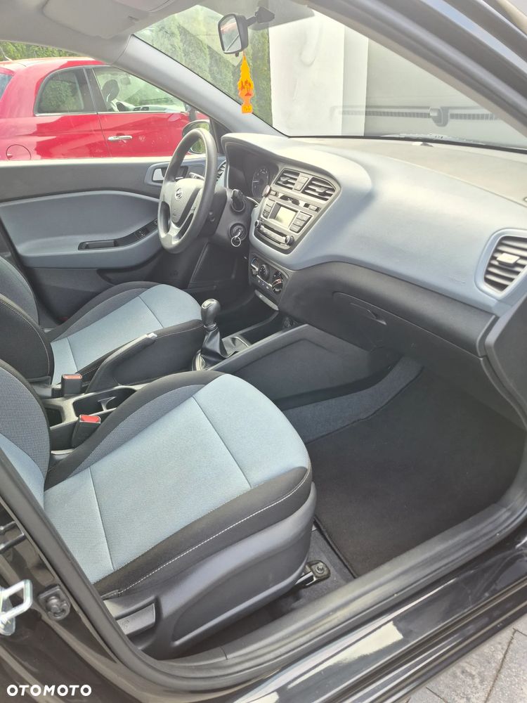 Hyundai i20 1.2 Select - 16