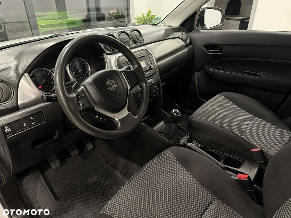 Suzuki Vitara 1.6 (4x4) Allgrip Comfort - 13