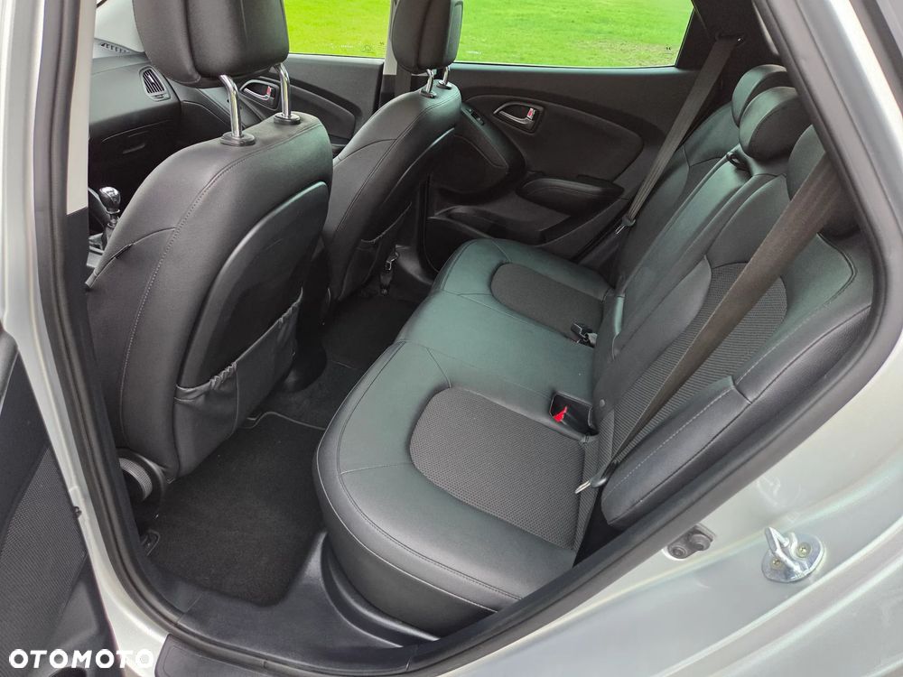 Hyundai ix35 1.7 CRDi Comfort 2WD - 24