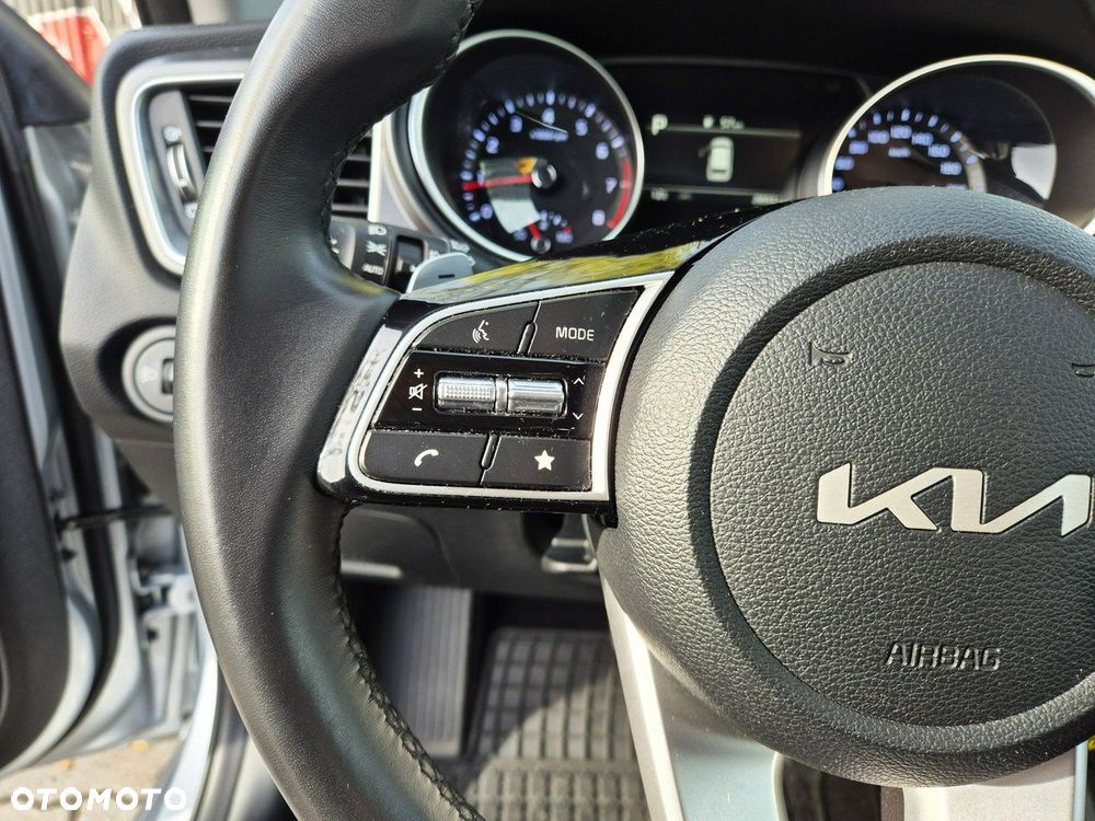 Kia Ceed 1.5 T-GDI M DCT - 15