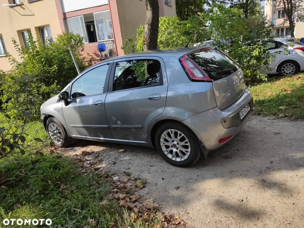 Fiat Punto 1.2 8V - 4