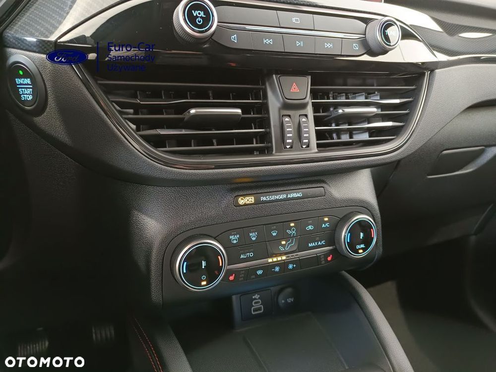 Ford Kuga 2.5P PHEV FWD ST-Line X - 26