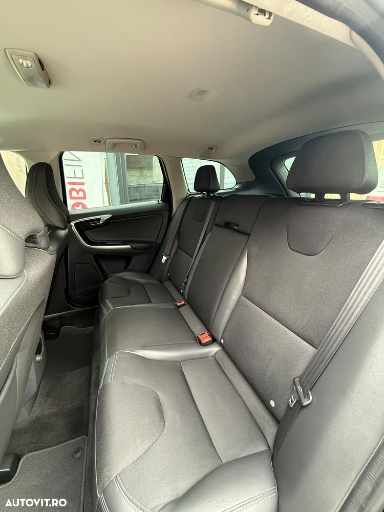 Volvo XC 60 - 12