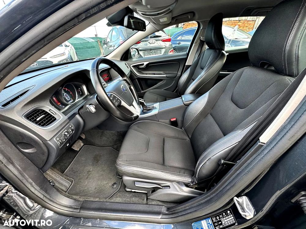 Volvo V60 D3 Geartronic Momentum - 6
