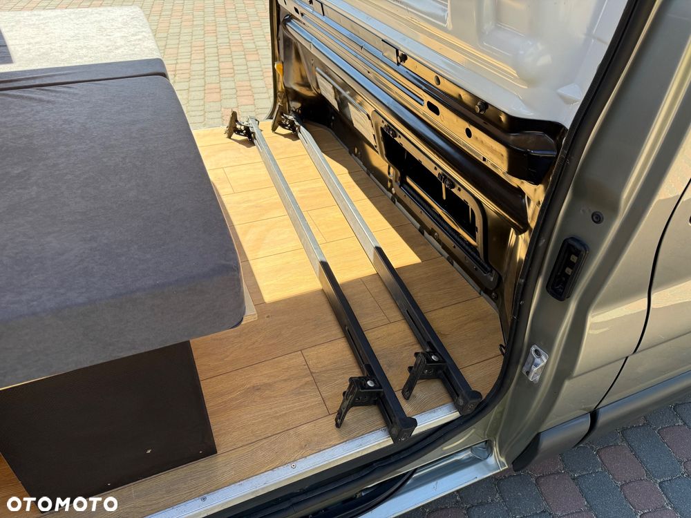 Opel Vivaro L2H1 2.9t - 6