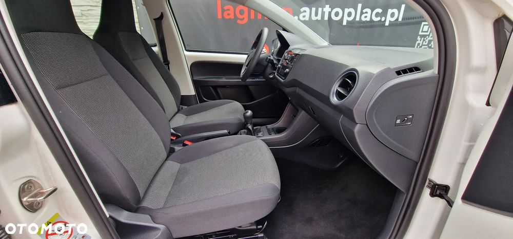 Volkswagen up! (BlueMotion Technology) move - 14