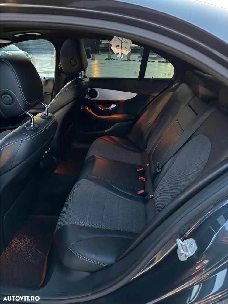 Mercedes-Benz C 220 (BlueTEC) d 7G-TRONIC Avantgarde - 19