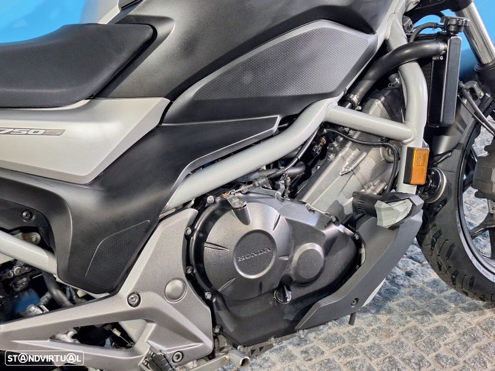 Honda NC750S - 4