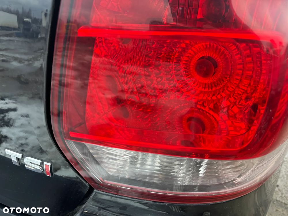 VW GOLF VI LAMPA PRAWA TYLNA PRAWY TYŁ - 4