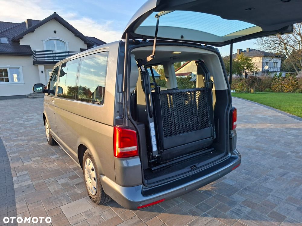 Volkswagen Caravelle - 5