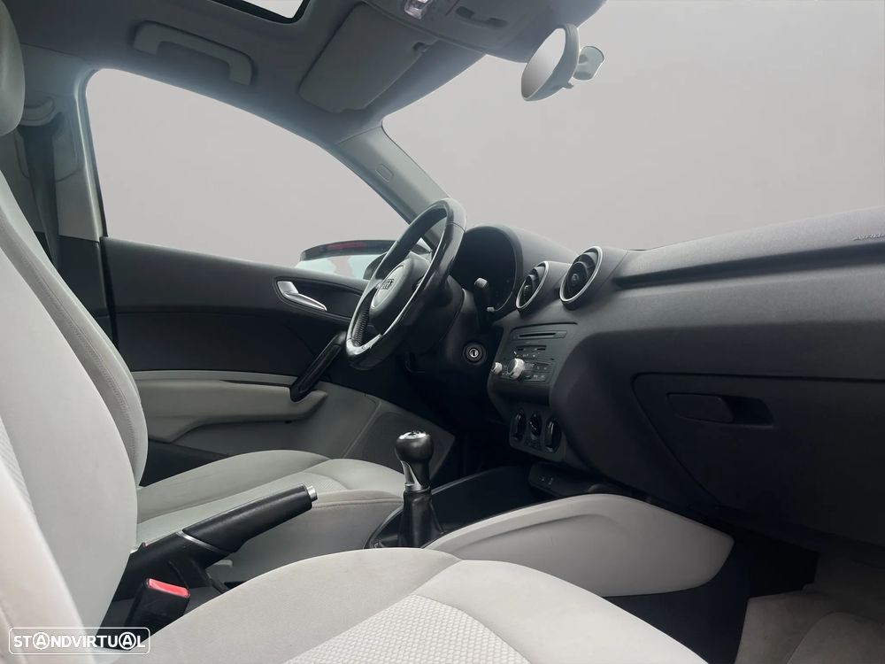 Audi A1 Sportback 1.6 TDI Advance - 15