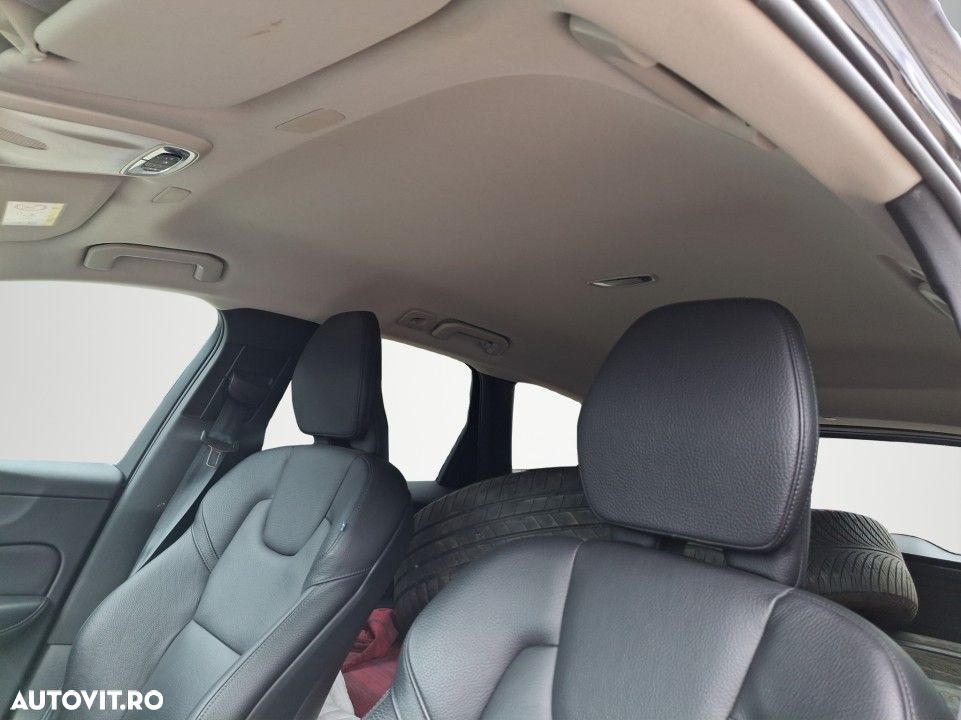 Volvo XC 40 - 17
