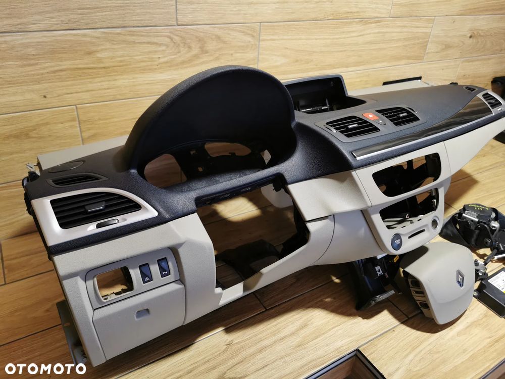 Renault Megane III Deska Rozdzielcza Kokpit Airbag - 3